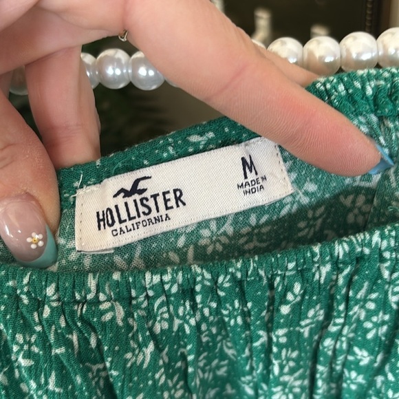Hollister Green w/ White Floral Ruffle Crop Top Off the Shoulder Blouse Viscose - Picture 8 of 15